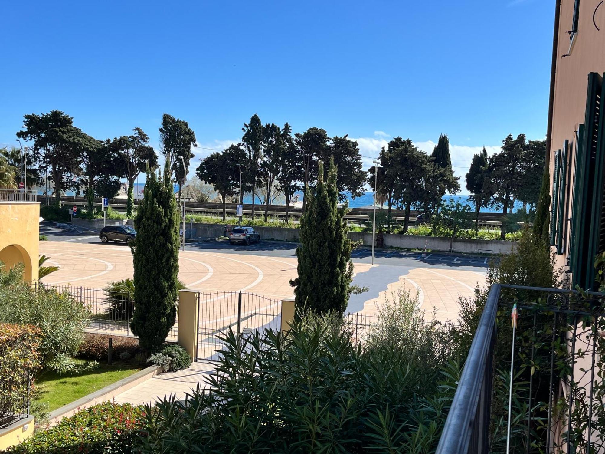 Studio Mer Piscine Cala Di Sole Imperia Italie Mono Locale Une Seule Piece Eksteriør billede