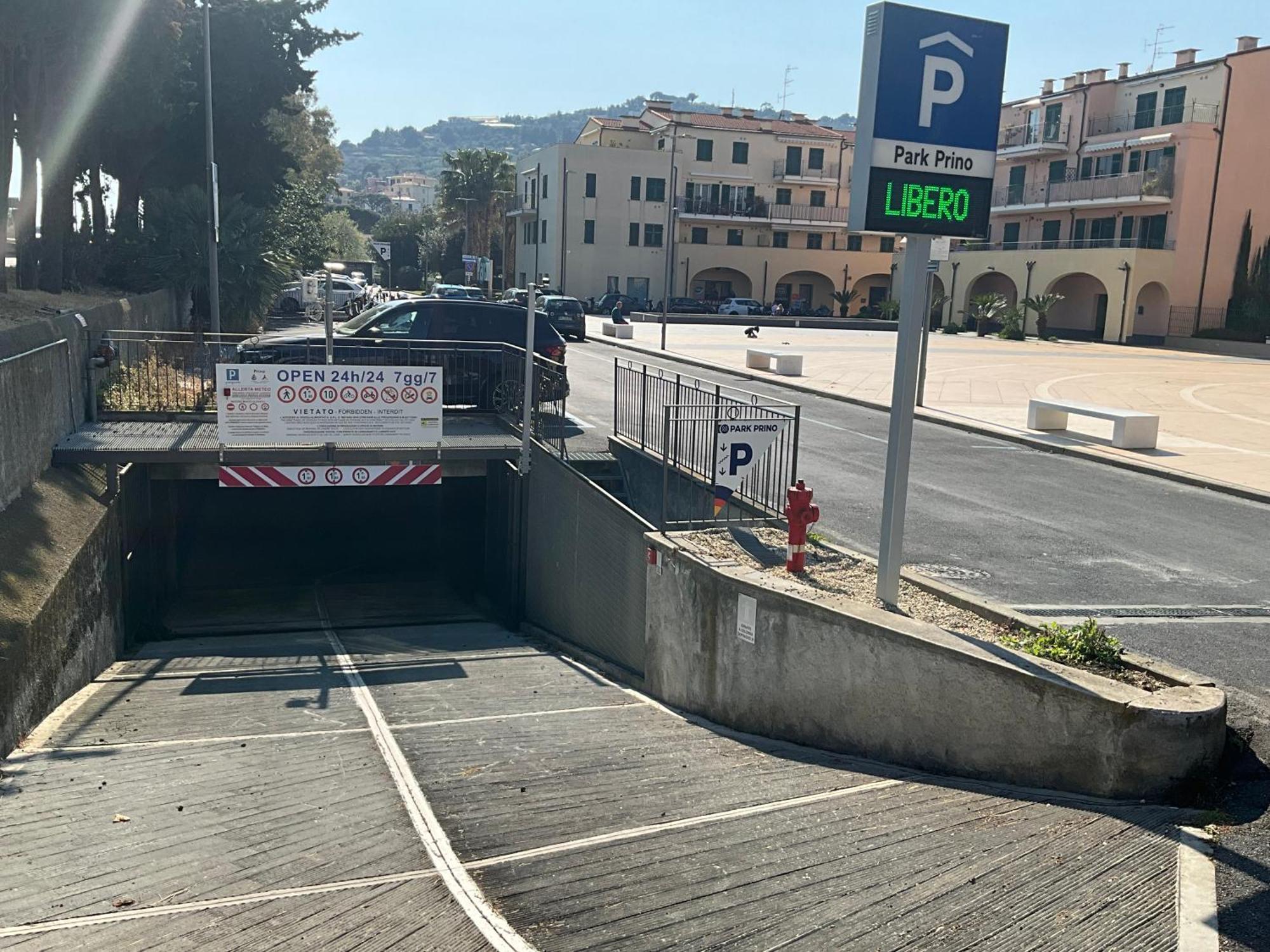 Studio Mer Piscine Cala Di Sole Imperia Italie Mono Locale Une Seule Piece Eksteriør billede