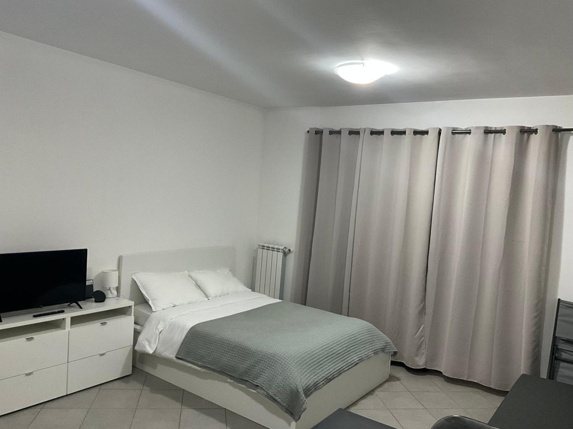 Studio Mer Piscine Cala Di Sole Imperia Italie Mono Locale Une Seule Piece Eksteriør billede