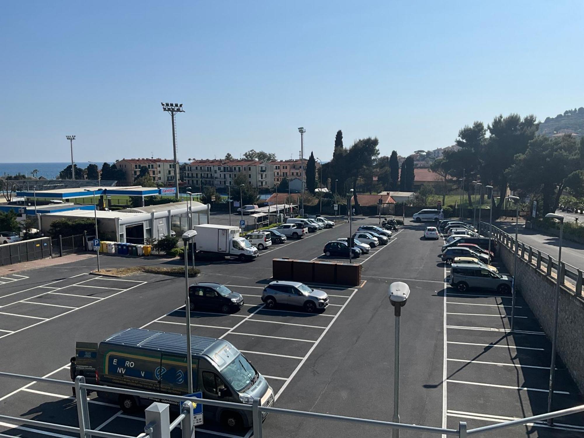 Studio Mer Piscine Cala Di Sole Imperia Italie Mono Locale Une Seule Piece Eksteriør billede